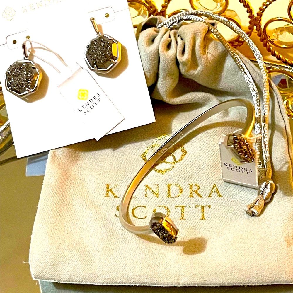 Kendra Scott Authentic Silver plated Cynthia